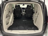 Used 2023 Chrysler Pacifica Touring-L image 6