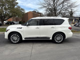 Used 2016 INFINITI QX80 2WD w/ Deluxe Technology Package image 3