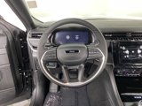 New 2025 Jeep Grand Cherokee Altitude image 4