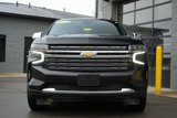 Used 2023 Chevrolet Suburban Premier image 2