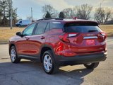 Used 2022 GMC Terrain SLE w/ Driver Convenience Package image 5