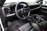 Certified 2024 Porsche Cayenne Coupe image 4