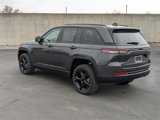 New 2025 Jeep Grand Cherokee Laredo image 4