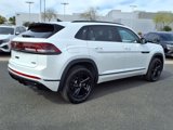 New 2025 Volkswagen Atlas Cross Sport SEL R-Line image 5