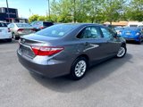 Used 2015 Toyota Camry LE image 4