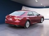 Used 2018 Toyota Camry XLE image 5