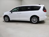 New 2025 Chrysler Pacifica Select w/ Uconnect Theater Family Group image 4