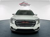 Used 2024 GMC Terrain SLT image 2