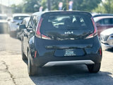 Used 2023 Kia Soul LX w/ LX Technology Package image 2