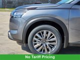 New 2025 Nissan Pathfinder SL image 6