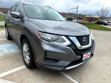 Used 2019 Nissan Rogue SV image 4