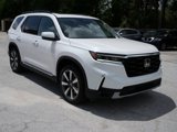 New 2025 Honda Pilot Touring image 4