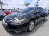 Used 2017 Nissan Altima 3.5 SL image 2