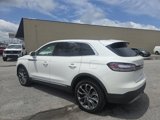 Used 2022 Lincoln Nautilus Reserve w/ Equipment Group 201A image 6