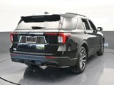 Used 2025 Ford Explorer ST-Line image 5