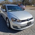 Used 2017 Volkswagen Golf SEL image 3