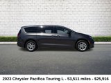 Used 2023 Chrysler Pacifica Touring-L image 2