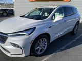 Used 2023 Buick Enclave Avenir image 2