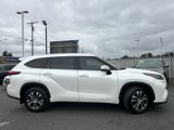 Used 2021 Toyota Highlander XLE image 5