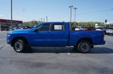 New 2025 Nissan Frontier SL image 2