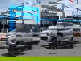 New 2026 Chevrolet Equinox LT w/ Convenience Package II image 2