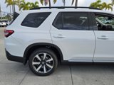 New 2025 Honda Pilot Touring image 4