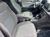 Certified 2024 Volkswagen Taos SE image 4
