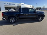 Used 2023 GMC Sierra 1500 SLT w/ SLT Premium Package image 2
