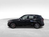 New 2026 BMW X5 M60i image 2