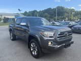 Used 2017 Toyota Tacoma Limited image 4