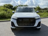 New 2025 Audi Q7 3.0T Prestige image 3