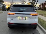 Used 2023 Jeep Grand Cherokee Altitude image 5