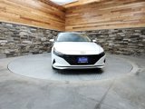 Used 2023 Hyundai Elantra SE image 2