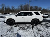 New 2025 Honda Pilot Black Edition image 2