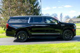 Used 2023 GMC Yukon XL Denali image 2