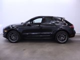 Used 2025 Porsche Macan Turbo image 3