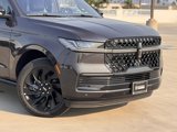 New 2025 Lincoln Navigator Reserve image 3
