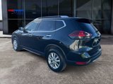 Used 2020 Nissan Rogue SV image 3