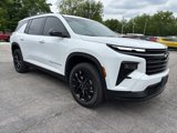 Used 2024 Chevrolet Traverse LT w/ Midnight/Sport Edition image 3