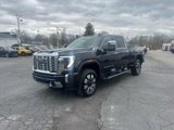 New 2025 GMC Sierra 3500 Denali w/ Denali Reserve Package image 3