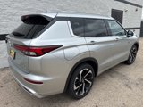 New 2025 Mitsubishi Outlander SEL image 3