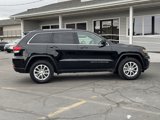 Used 2021 Jeep Grand Cherokee Laredo image 4