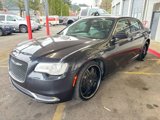 Used 2016 Chrysler 300 Limited image 3