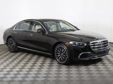 Used 2022 Mercedes-Benz S 580 4MATIC Sedan image 2