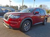 Used 2023 Nissan Pathfinder SL image 3