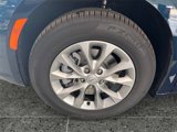 New 2025 Chrysler Pacifica Select image 5