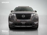 New 2025 Nissan Pathfinder Platinum image 2