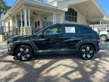 Used 2025 Hyundai Kona SEL image 2