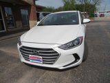Used 2018 Hyundai Elantra SE image 2