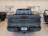 New 2025 Nissan Frontier PRO-4X image 3